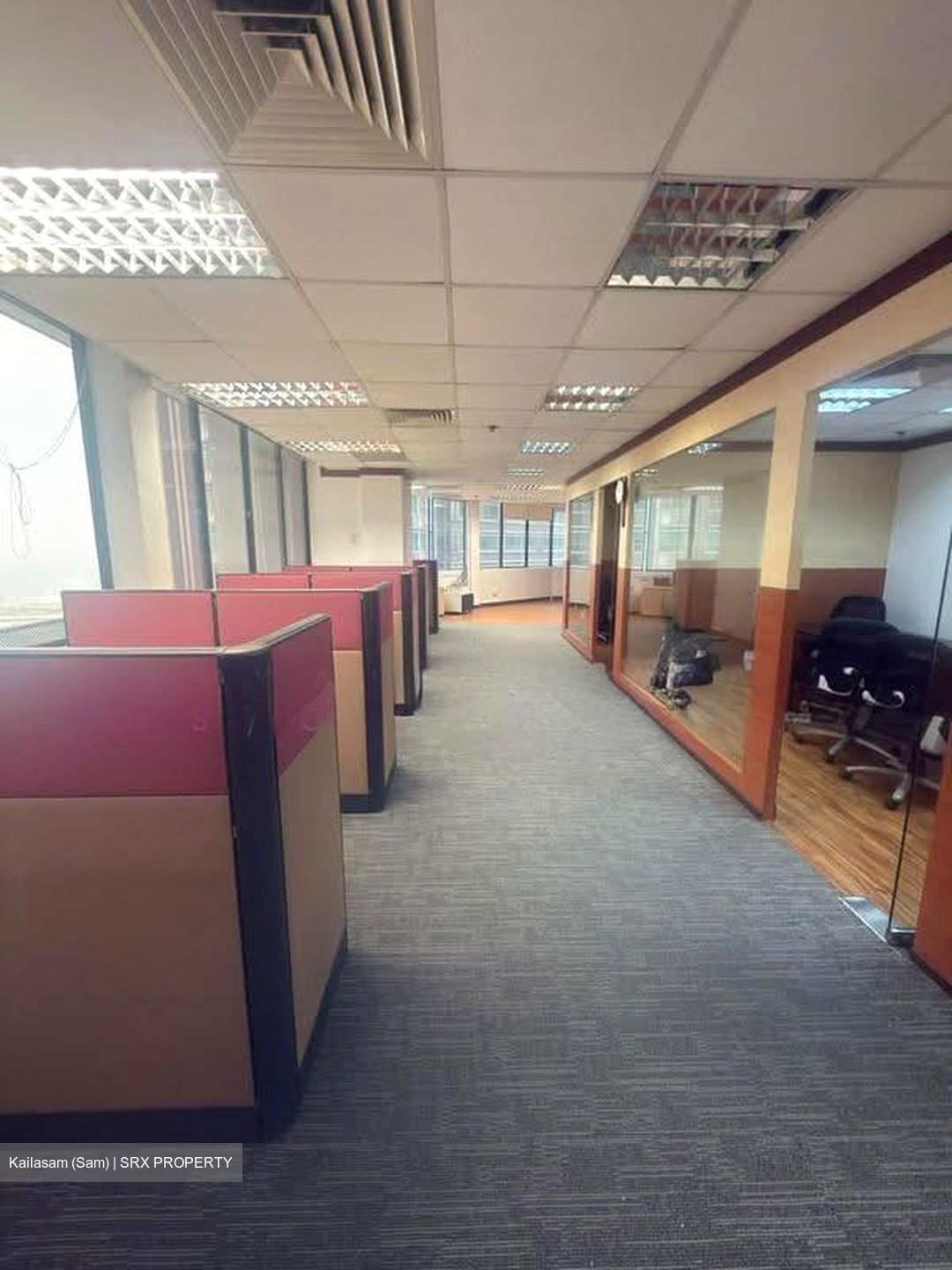 International Plaza (D2), Office #626384881
